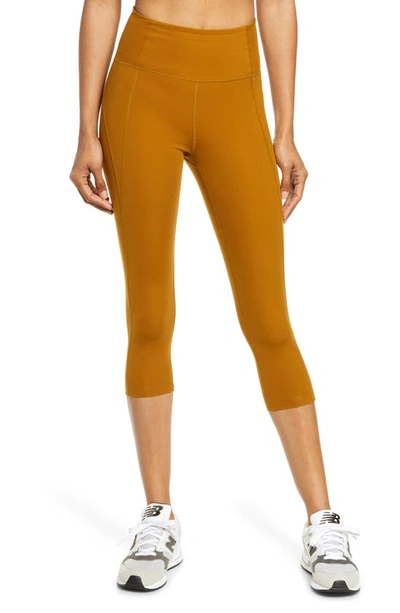 Girlfriend Collective High Waist Capri Leggings In Saddle