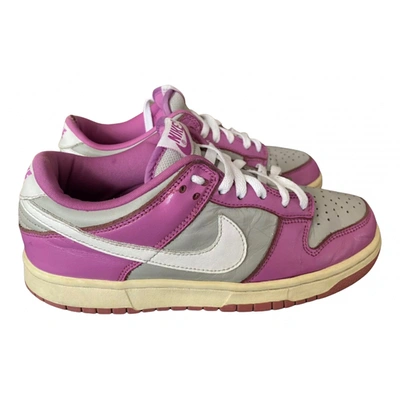 Pre-owned Nike Sb Dunk Leather Trainers In Purple