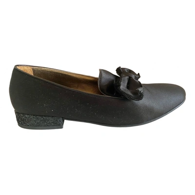 Pre-owned Lanvin Cloth Flats In Black