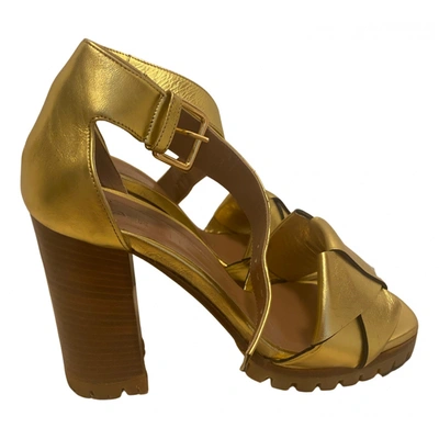 Pre-owned Marni Leather Sandals In Gold