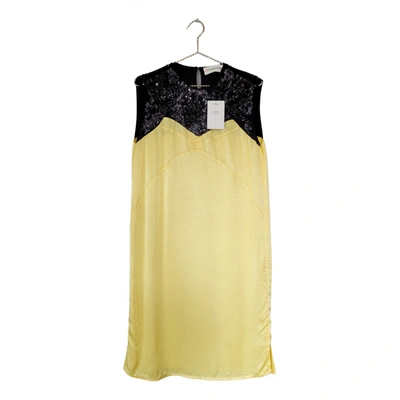 Pre-owned By Malene Birger Mid-length Dress In Yellow