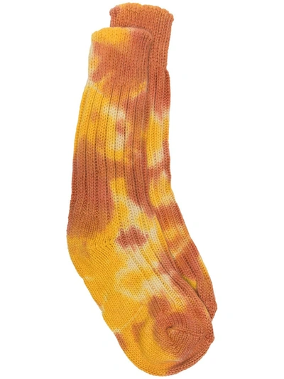 The Elder Statesman Yosemite Tie-dye Socks In Orange