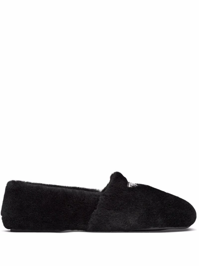 Prada Logo Shearling Slippers In Black