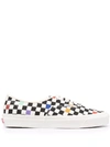 Vans Checkerboard Anaheim Factory Authentic 44 Dx Shoes In Weiss