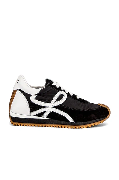 Loewe Flow Mixed Leather Bicolor Runner Sneakers In Black White