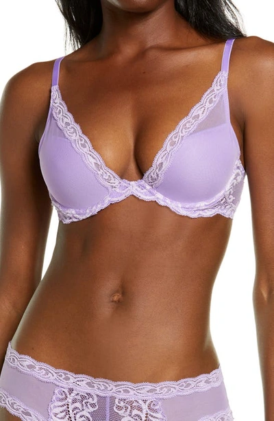 Natori Feathers Contour Plunge Lace-trim Bra 730023 In French Lilac