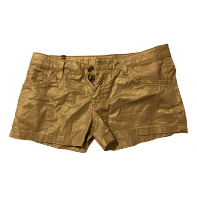 Pre-owned Fornarina Mini Short In Gold