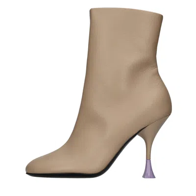 3juin Boots In Beige Chari