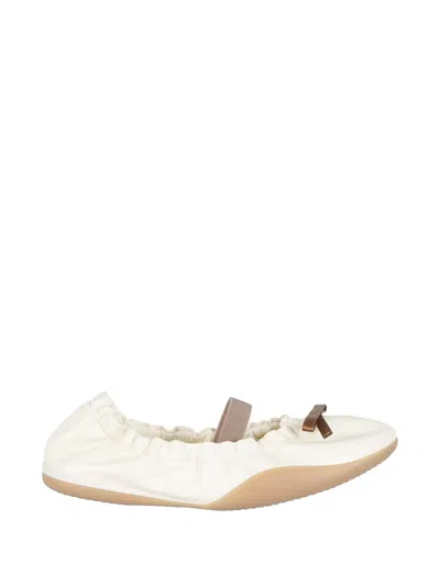 3juin Bow-detail Elastic Ballet Flats In Neutral