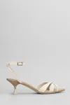 3juin Kyara 055 Sandals In Beige Leather In Beige