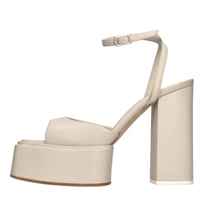 3juin Sandals Beige In Beige Chari