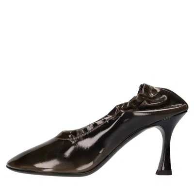 3juin With Heel In Brown