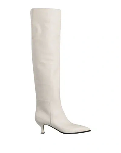 3juin Woman Boot Ivory Size 6 Soft Leather In White