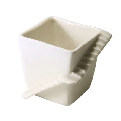 4 Am Product Design Neutrals Stair Series Flower Pot In White