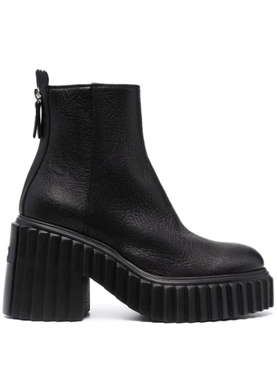 Agl Attilio Giusti Leombruni Ridged Sole Platform Boots In Schwarz