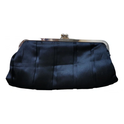 Pre-owned Carolina Herrera Clutch Bag In Black