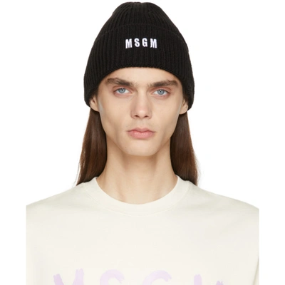 Msgm Ribbed Logo-embroidered Beanie In Black