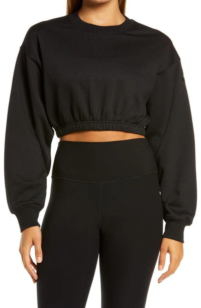 Alo Yoga Double Take Cropped Sweatshirt In Black