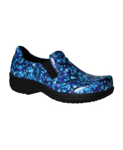Easy Street Easy Works  Women's Bind Clogs Women's Shoes In Blue Spectral Print Patent Leather