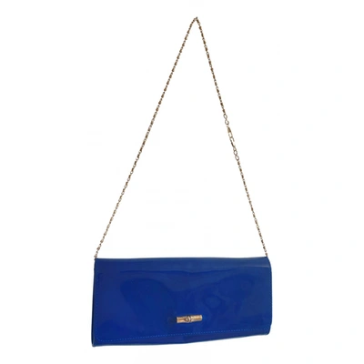 Pre-owned Longchamp Patent Leather Clutch Bag In Blue