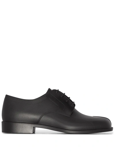 Maison Margiela Tabi Lace-up Brogues In Schwarz