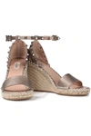 VALENTINO GARAVANI ROCKSTUD METALLIC PEBBLED-LEATHER WEDGE ESPADRILLES,3074457345626996669