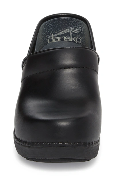 Dansko Pro Xp 2.0 Clog In Black Pull Up Leather
