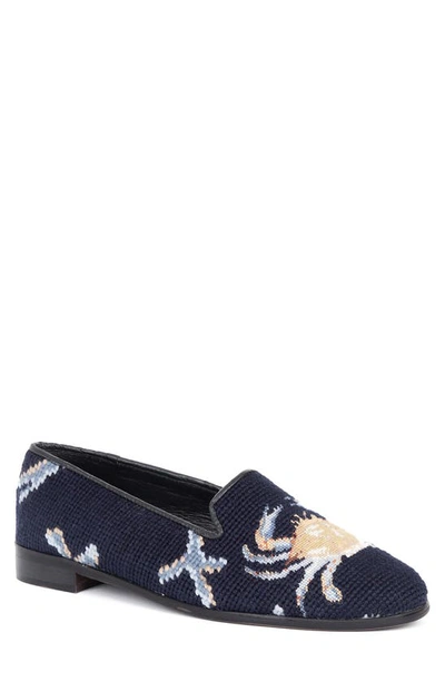 By Paige Needlepoint Crab Flat In Navy