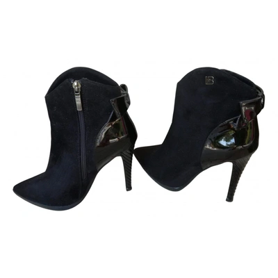 Pre-owned Laura Biagiotti Ankle Boots In Black
