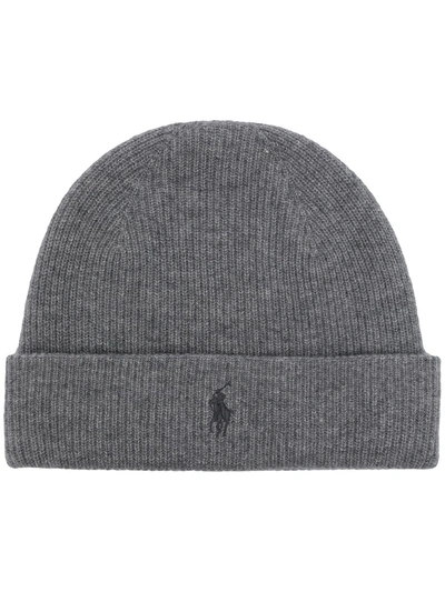 Polo Ralph Lauren Embroidered-logo Ribbed Beanie Hat In Grigio Chiaro