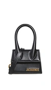 Jacquemus Women Le Chiquito Moyen Shoulder Bag In Black