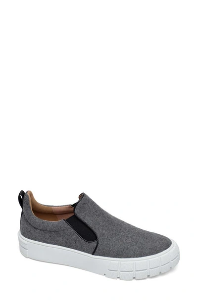Linea Paolo Kenly Slip-on Sneaker In Grey