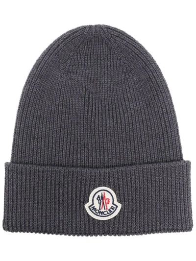 Moncler Classic Wool Beanie Hat In Charcoal