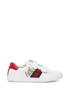 GUCCI NEW ACE LEATHER SNEAKERS WITH CAT PATCH DETAIL,666370CPWB0T9082