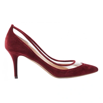 Pre-owned Valentino Garavani Velvet Heels In Red