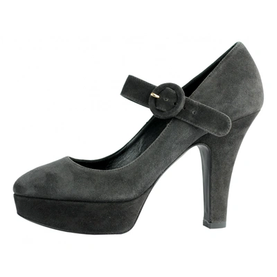 Pre-owned Dolce & Gabbana Leather Heels In Grey