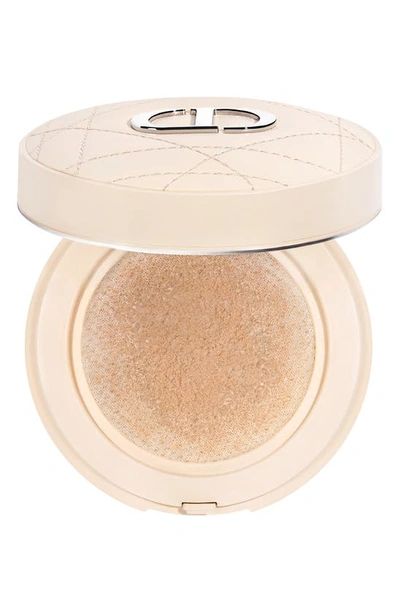 Dior Forever Cushion Powder Foundation In 30 Medium