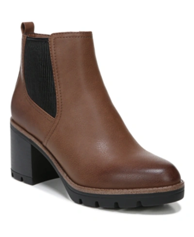 Naturalizer Madalynn Gore Womens Faux Suede Booties Chelsea Boots In Tan Faux Leather