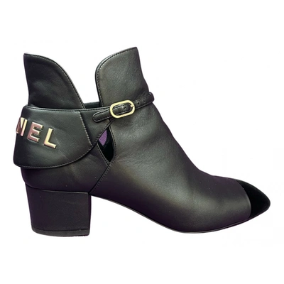 Pre-owned Chanel Leather Ankle Boots In Black