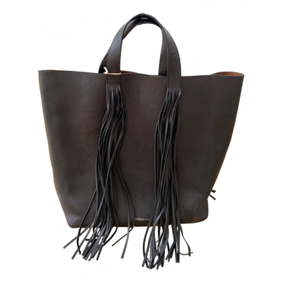 Pre-owned Vanessa Bruno Leather Handbag In Black