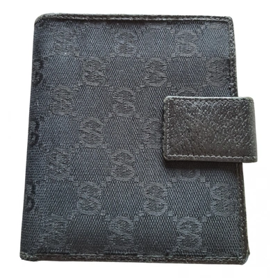 Pre-owned Gucci Cloth Wallet In Black