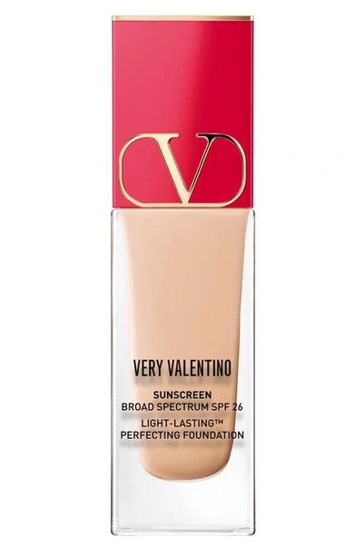 Valentino Very  24-hour Wear Liquid Foundation In Lr2