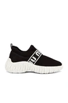 Miu Miu Women's Calzature Donna Slip On Sneakers In Nero