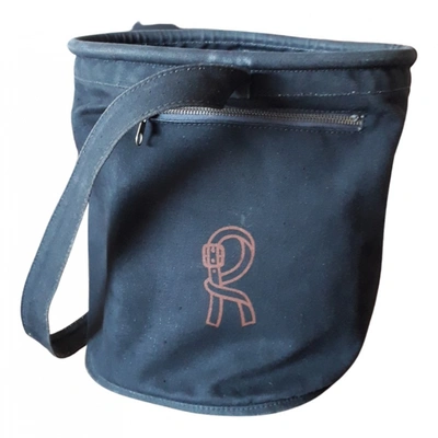 Pre-owned Roberta Di Camerino Cloth Handbag In Black