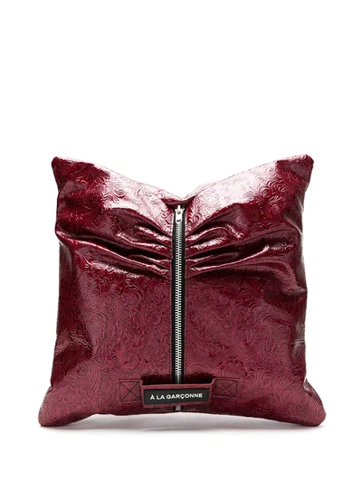À La Garçonne + Kalline Leather Cushion Bag In Rot