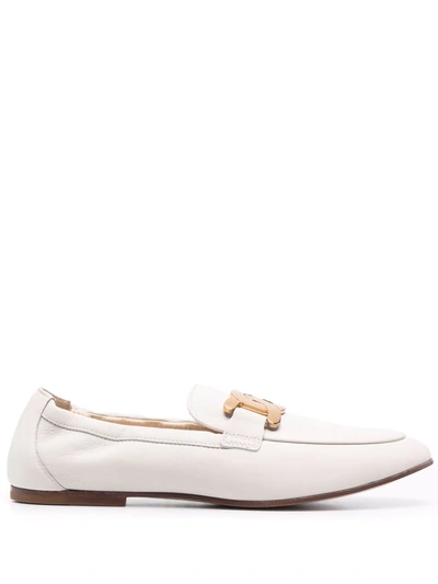 Tod's Logo-plaque Leather Loafers In Nude
