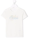 CHLOÉ KIDS WHITE T-SHIRT WITH LIGHT BLUE LOGO,C15D22 808