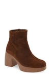 Wonders Lightweight Fashion Suede Boot In Cuero