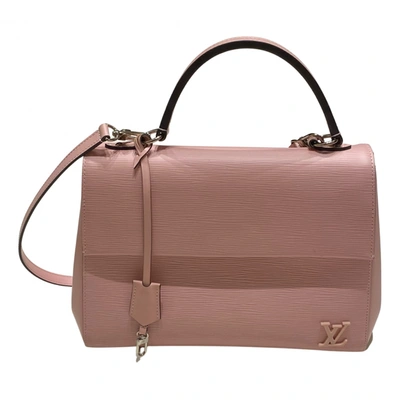 Pre-owned Louis Vuitton Cluny Leather Crossbody Bag In Pink