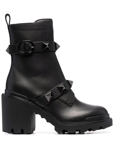 Valentino Garavani Roman Stud Leather Combat Boots In Black